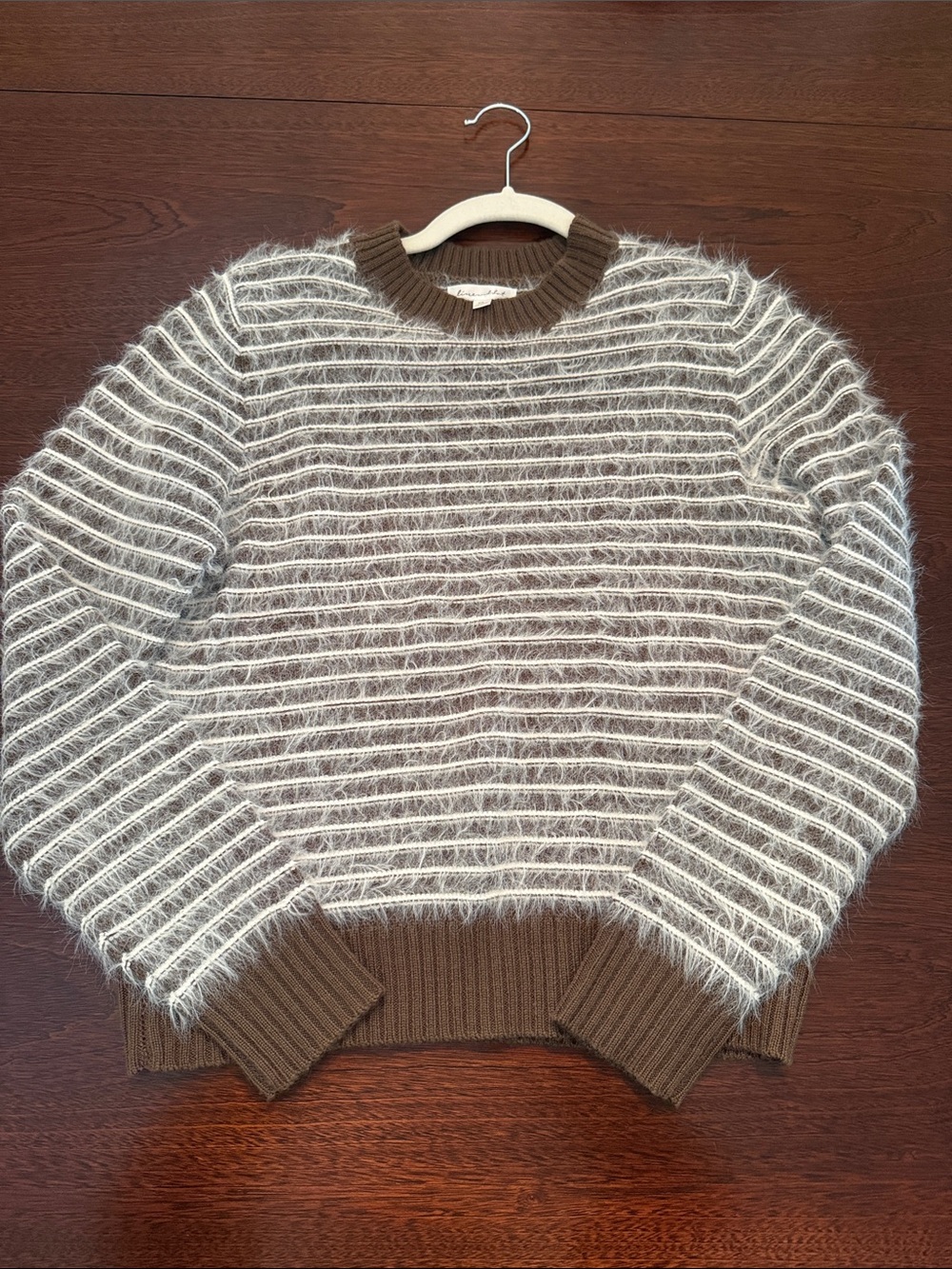 Line & Dot Lyon Sweater in Olive
